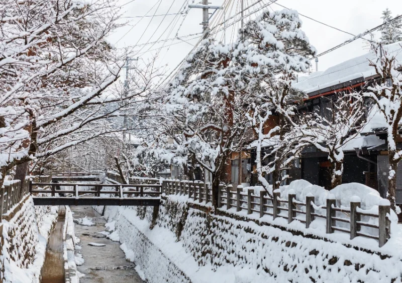 10 ที่เที่ยวญี่ปุ่น หน้าหนาว 2567 เที่ยวหิมะญี่ปุ่น เดือนไหนดี รู้อย่างงี้แล้ว พร้อมบินได้เลย